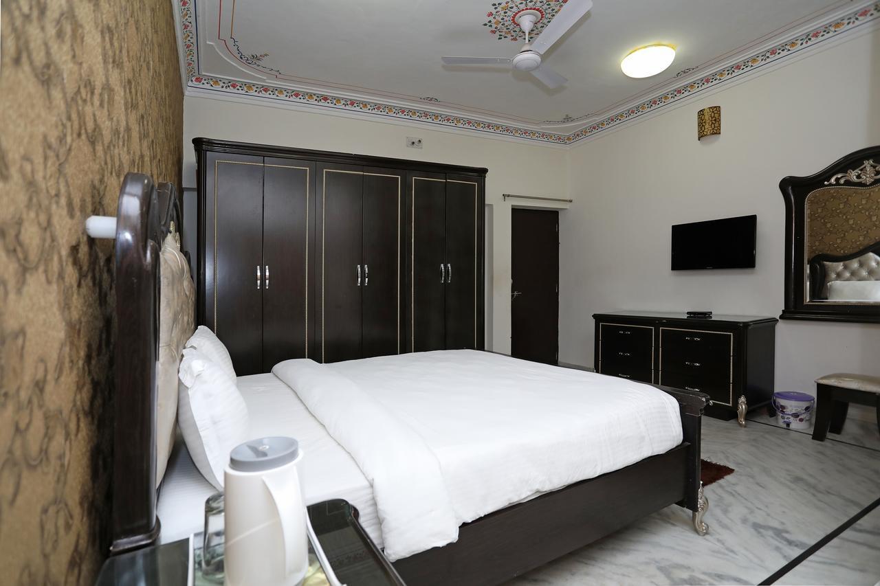 Oyo Home Heritage Near City Palace Ουνταϊπούρ Εξωτερικό φωτογραφία
