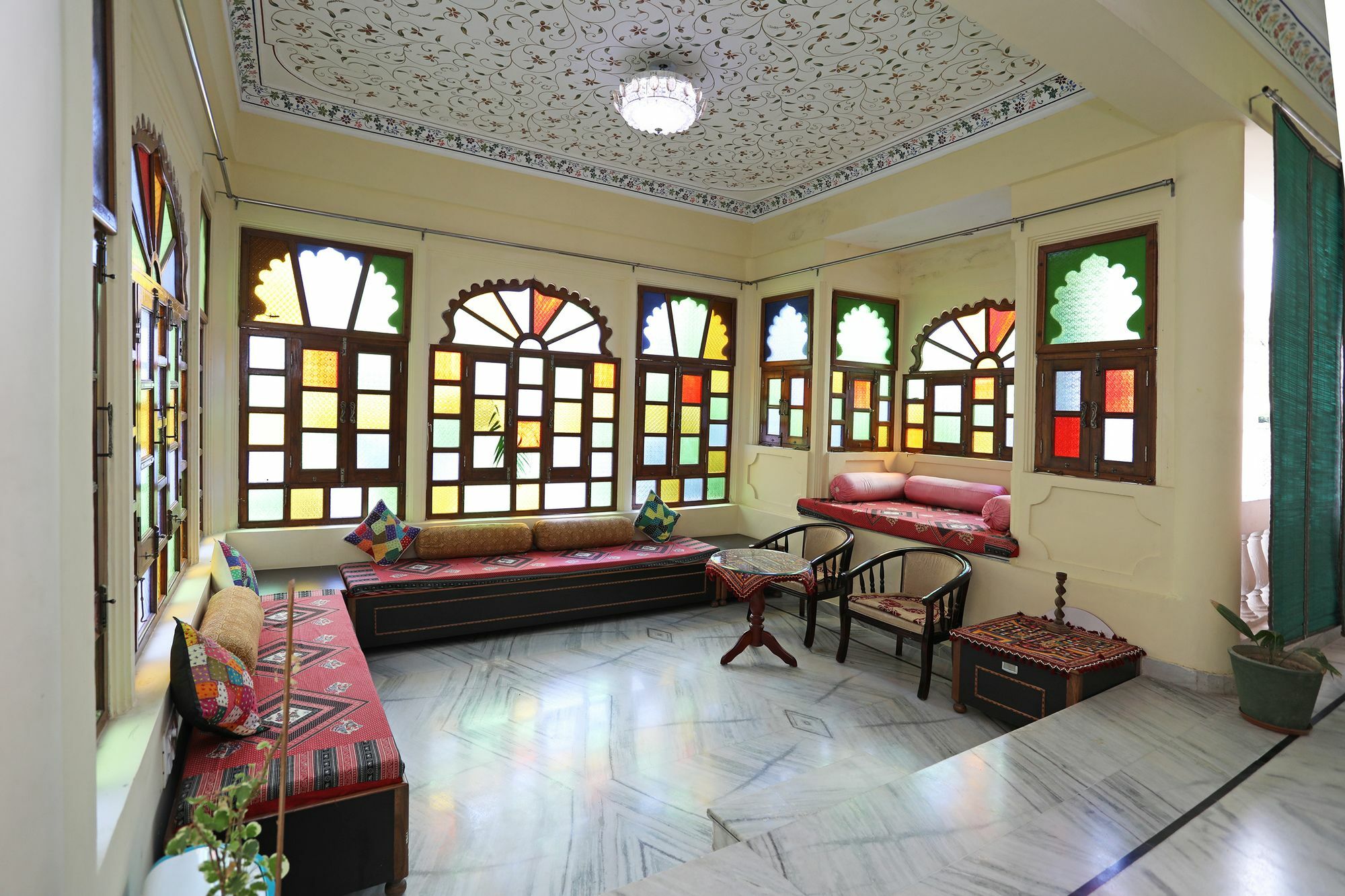 Oyo Home Heritage Near City Palace Ουνταϊπούρ Εξωτερικό φωτογραφία